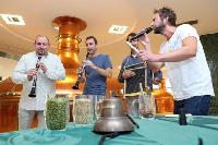 TATA BOJS a Clarinet Factory se zhostili zodpovdnho kolu  vaili pivo pro Pilsner Fest 2014