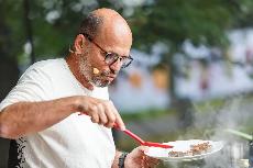 NVTVNKY GARDEN FOOD FESTIVALU NEODRADIL ANI DɊ A CHLADNJ POAS